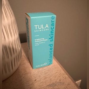 NIB Tula Brightening Treatment Drops triple vitamin C serum NEW IN BOX FULL SIZE